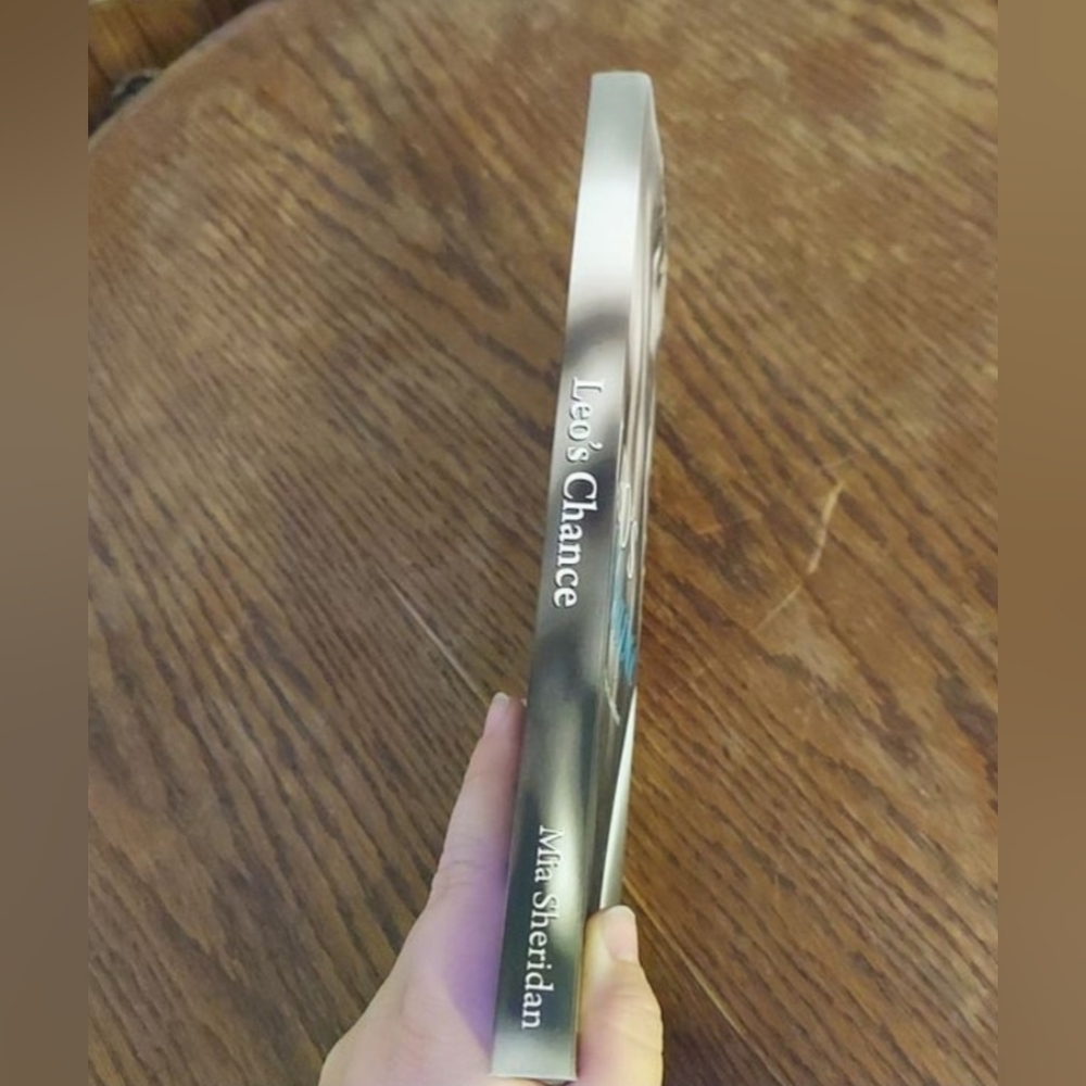 Books - Picture 7 of 8